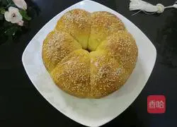 Illustration of how to make bread flowers 15