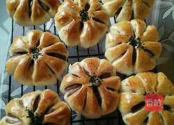 How to make bean paste bread Illustration 11