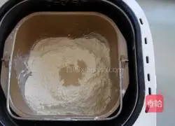 Illustration of making bean paste bread 2