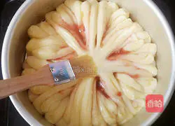 Snowflake Hand-Teared Bread Illustration 19