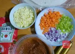 *Pirate Ship* Ham Pizza Recipe Illustration 1