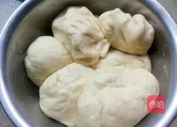 Illustration of how to make small bread 5
