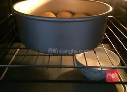 Illustration of how to make seaweed and meat floss bread 10