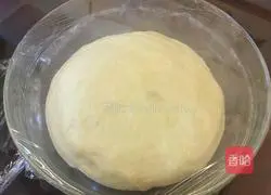 Illustration of how to make croissants 5