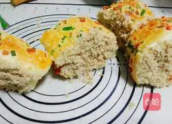 Illustration of how to make meat floss rolls 12