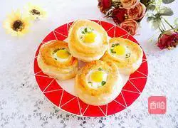 Illustration of how to make quail egg bread 16