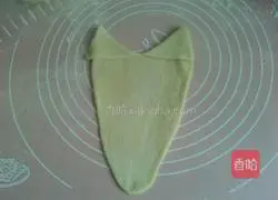 Illustration of how to make croissants 7