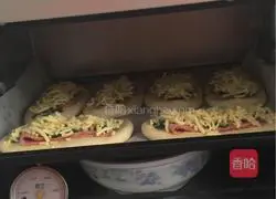 Bacon Cheese Chive Bread Recipe Illustration 10