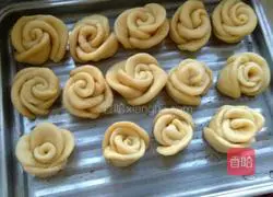 Rose bread recipe 10