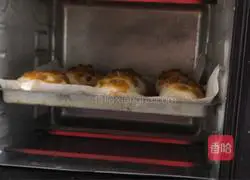 Mango Jam Raisin Bread Recipe Illustration 13