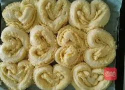 Heart-shaped coconut bread (handmade) Kneading dough version) Illustration 14