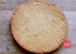 Illustration of how to make cake roll cheese mousse (six inches) 4