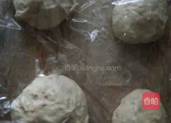 Illustration of how to make bean paste ring bread 5