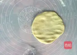 Illustration of how to make hot dog buns 6