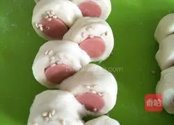 Illustration of how to make ham rolls (steamed bun version) 10