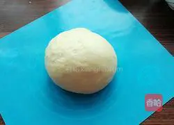 Illustration of how to make croissants 2