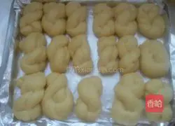 Illustration of how to make Taiwanese twist bread 9