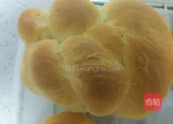 Illustration of how to make old-fashioned bread 9