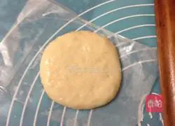 Illustration of how to grow coconut flower bread in the refrigerator 8