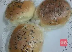 Illustration of how to preserve bread 3