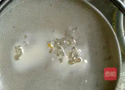 Illustration of how to make fruit bread pudding 2