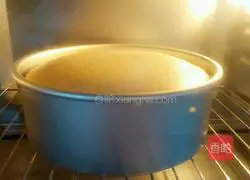 Black Sesame Illustration of how to make chiffon cake 17