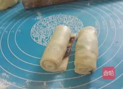 Illustration of how to make bean paste bread/raisin bread 18