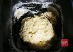Illustration of how to make sweet bread 1