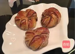 Illustration of how to make bean paste bread 17