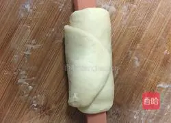 Illustration of how to make ham and butter bread 4