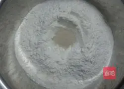 Illustration of how to make hand-shredded bread 1