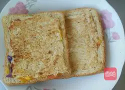 Illustration of making bread sandwich 6