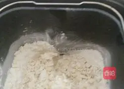 Illustration of how to make kiwi cream sandwich bread 1