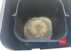 Illustration of how to make jam sandwich bread 1