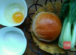 Illustration of how to make colorful bread slices 1