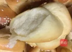 Illustration of how to make fragrant soft bread 11