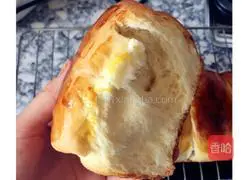 Medium size and large Illustration of how to make bread 17