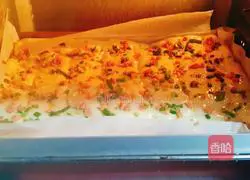 Illustration of how to make meat floss rolls 7