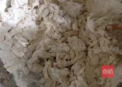 Illustration of how to make butter-free pork floss bread 7