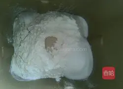 Illustration of how to make Guguhof bread 6