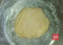 Illustration of how to make croissants 5