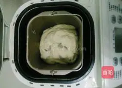 Illustration of how to make orange bread rolls 2