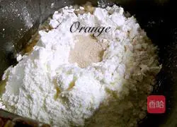 Illustration of how to make butter bean croissants 2