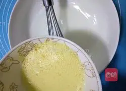 Illustration of how to make super moist chocolate cake 9