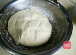 Illustration of how to make meat floss pancakes 6