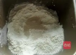 Illustration of how to make light cream bread 1