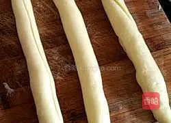 Coconut Braided Bread (Corn Oil Version) Recipe Illustration 9