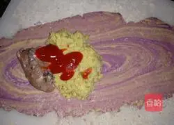 Illustration of how to make Haakon bread (stuffed sweet potato and fish paste) 7