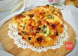 Illustration of how to make green onion, seaweed and meat floss bread 21