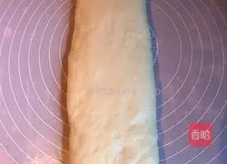 Illustration of how to make purple potato hand-shredded bread 13